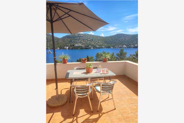 Apartment A3, for 4 persons