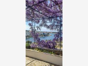 House Marija Kanica, Size 100.00 m2, Airline distance to the sea 70 m, Airline distance to town centre 300 m