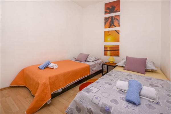 House K1, for 5 persons