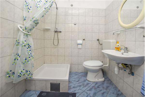 House K1, for 5 persons