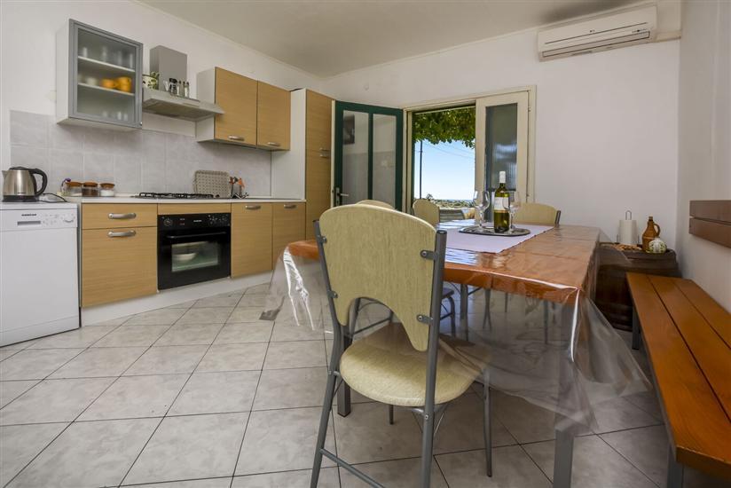 House K1, for 5 persons