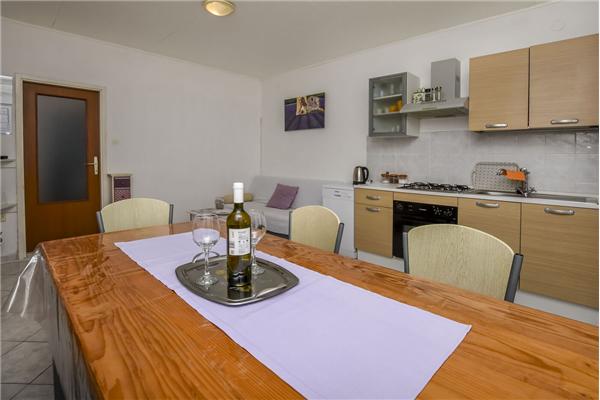 House K1, for 5 persons