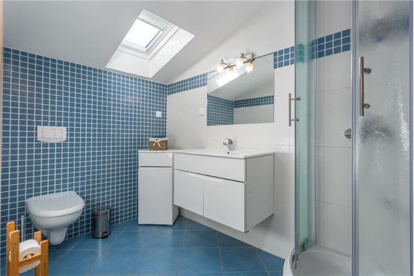 Apartment A2, for 6 persons