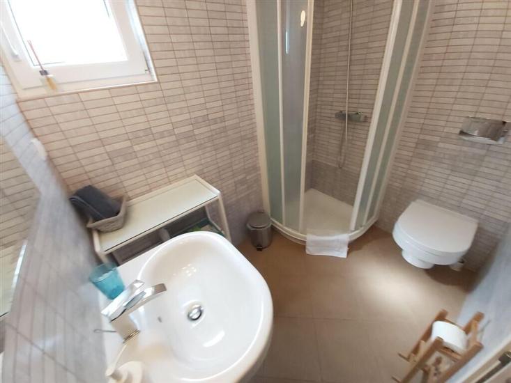 Room S1, for 2 persons