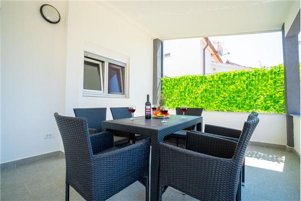 Apartment A2, for 5 persons