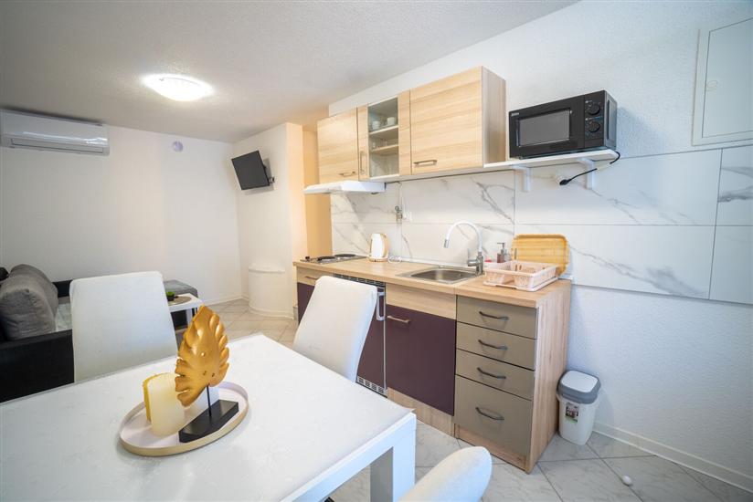 Apartment A5, for 4 persons