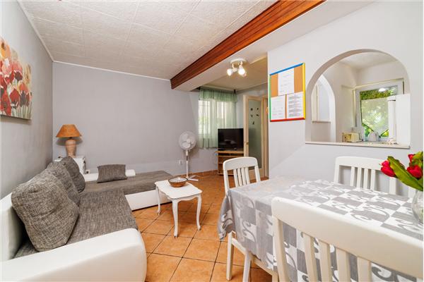 Apartment A2, for 3 persons