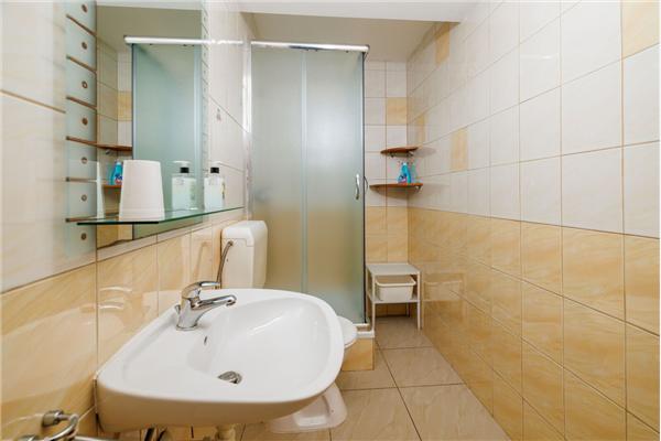 Apartment A2, for 3 persons