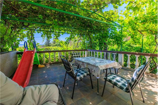 Apartment A2, for 3 persons