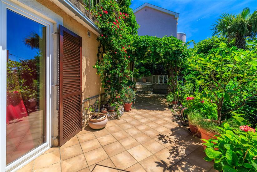 Apartment A2, for 3 persons