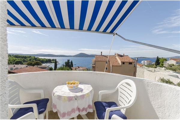 Apartment A1, for 4 persons