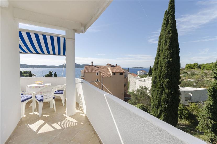 Apartment A1, for 4 persons