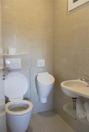 House K1, for 8 persons