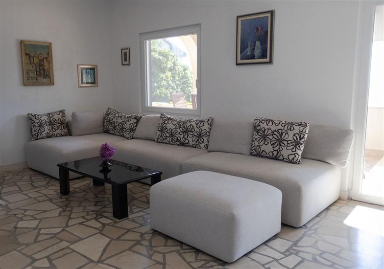 House K1, for 8 persons