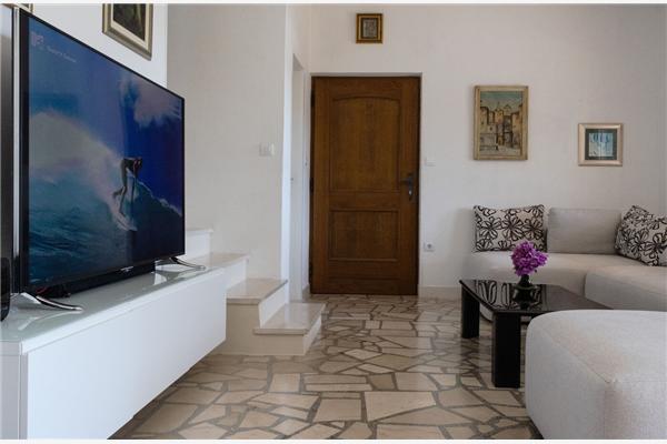 House K1, for 8 persons