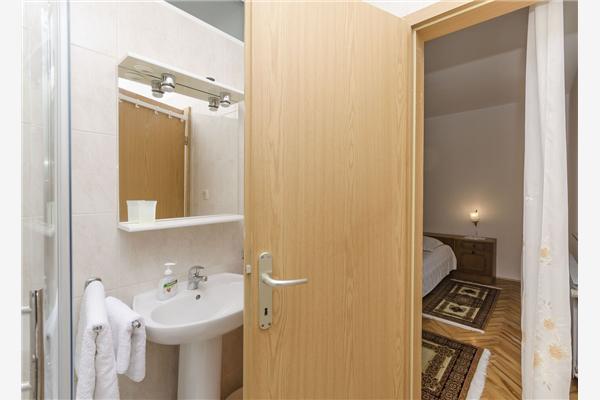 Apartment A1, for 6 persons