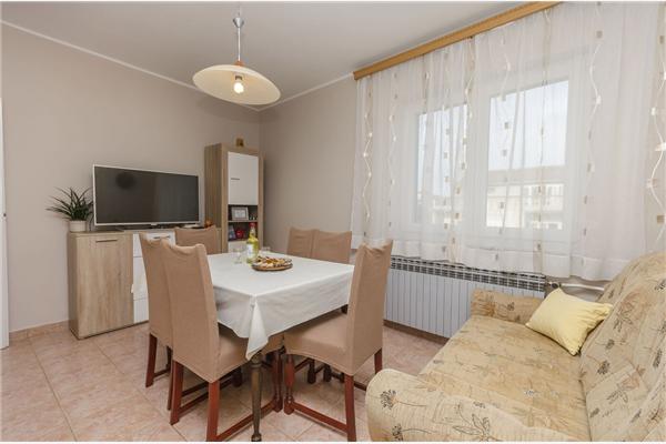 Apartment A1, for 6 persons