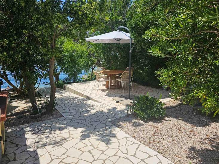 Apartments and Rooms Bianca