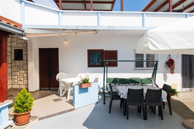 Apartment A2, for 4 persons