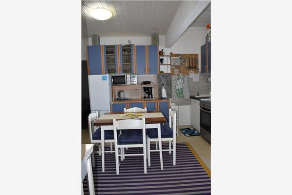 Apartment A1, for 5 persons