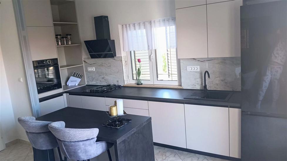 Apartment A1, for 6 persons