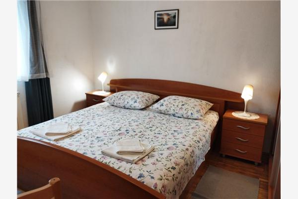 Apartment A1, for 5 persons