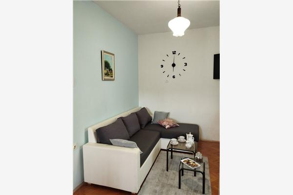 Apartment A1, for 5 persons