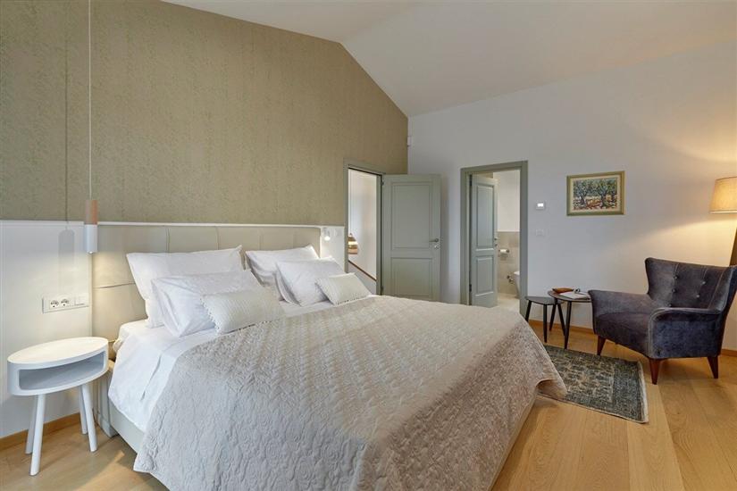 House K1, for 8 persons