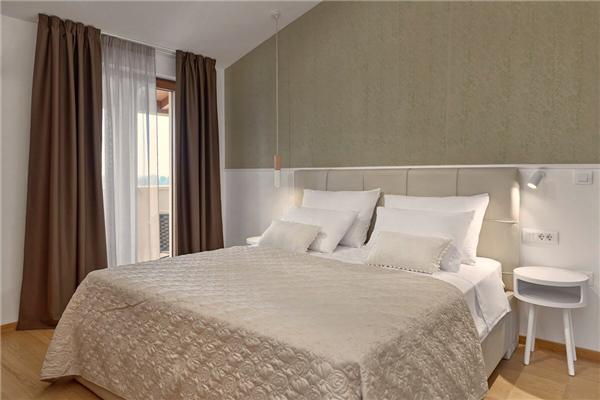 House K1, for 8 persons