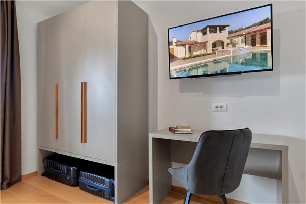 House K1, for 8 persons