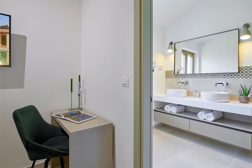 House K1, for 8 persons