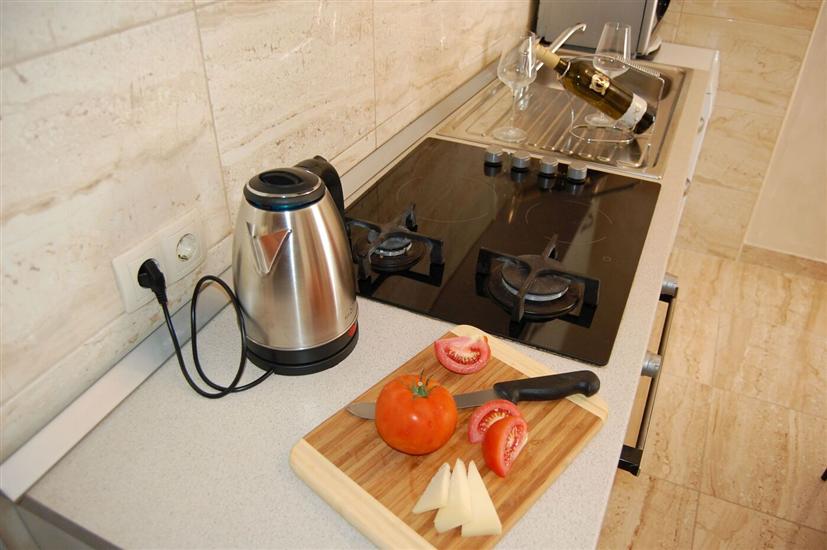 Apartment A1, for 5 persons