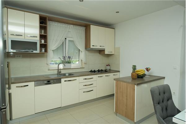 Apartment A1, for 6 persons