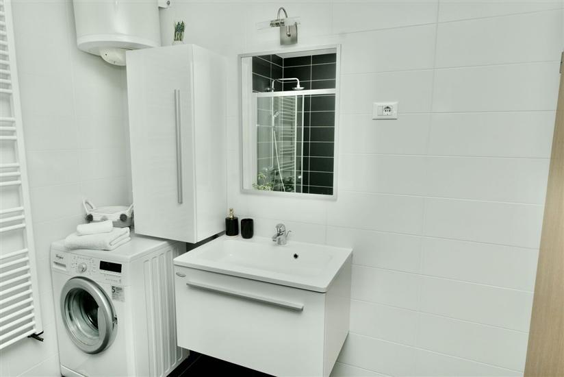 Apartment A1, for 6 persons