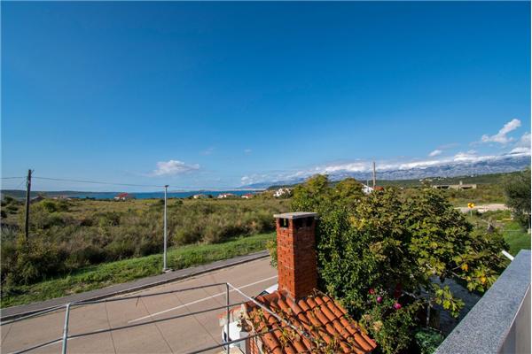 Apartment A2, for 8 persons