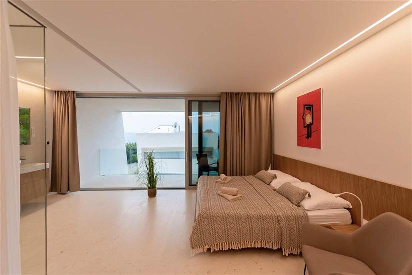 House K1, for 8 persons