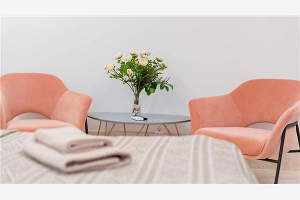 House K1, for 8 persons