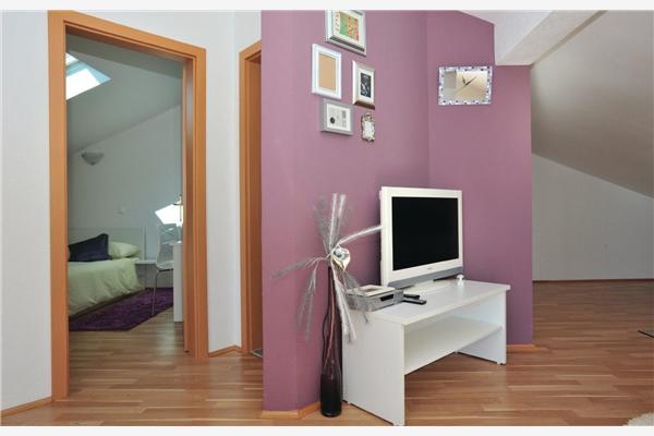 Apartment A1, for 5 persons