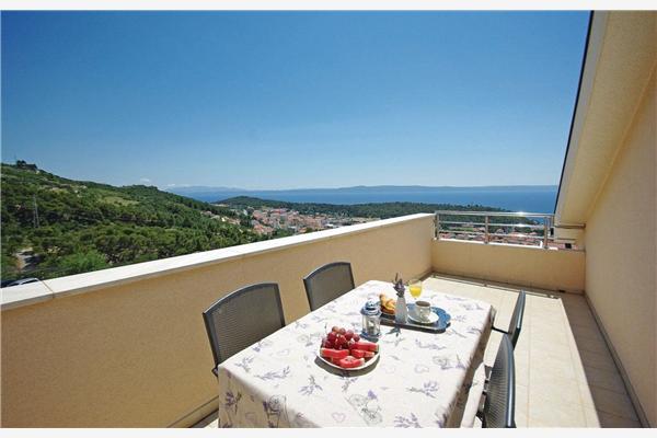 Apartment A1, for 5 persons