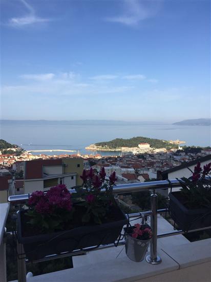 Apartment A1, for 5 persons