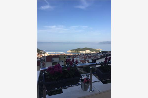 Apartment A1, for 5 persons