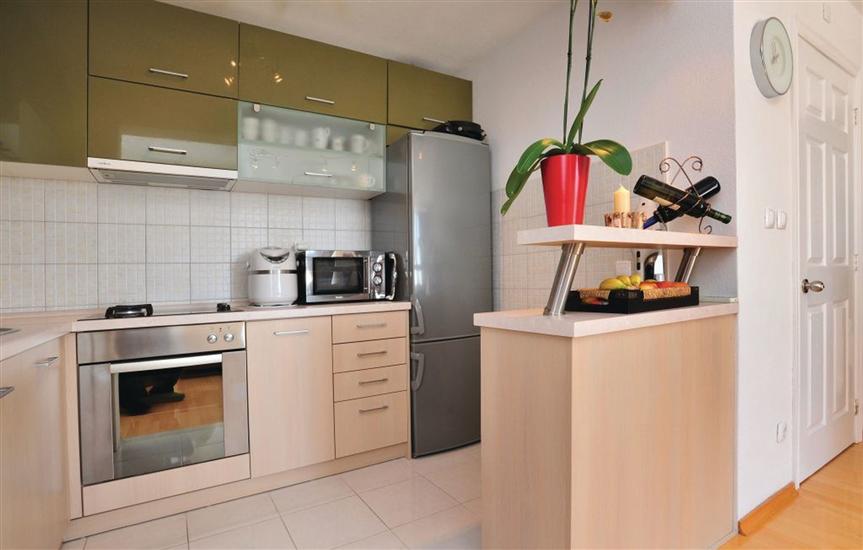 Apartment A2, for 5 persons