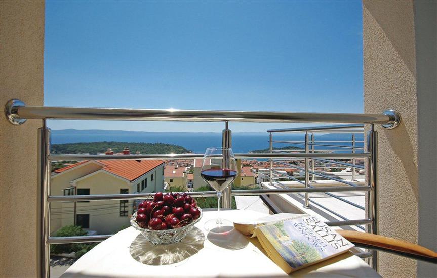 Apartment A2, for 5 persons