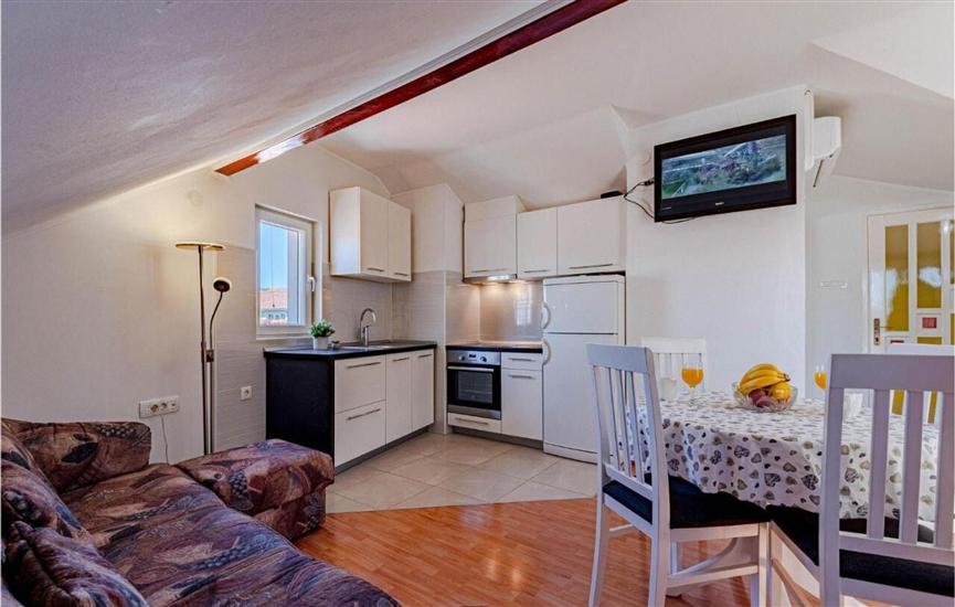 Apartment A1, for 4 persons