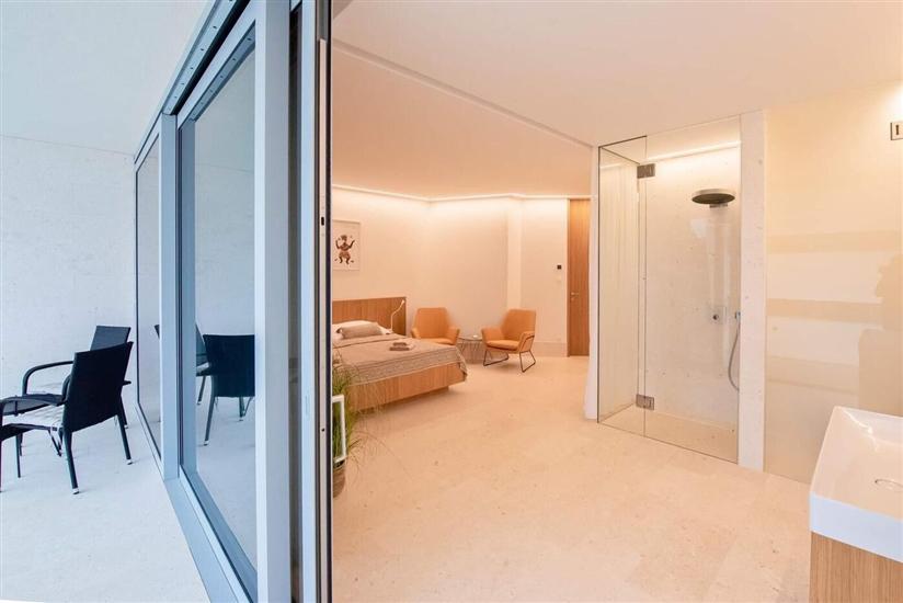 House K1, for 8 persons