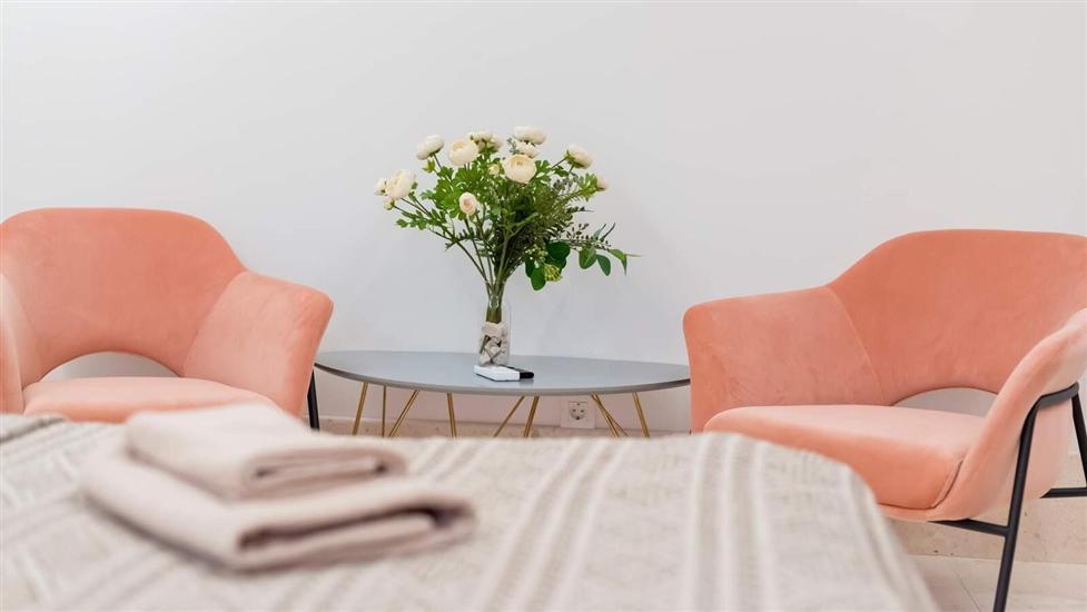 House K1, for 8 persons