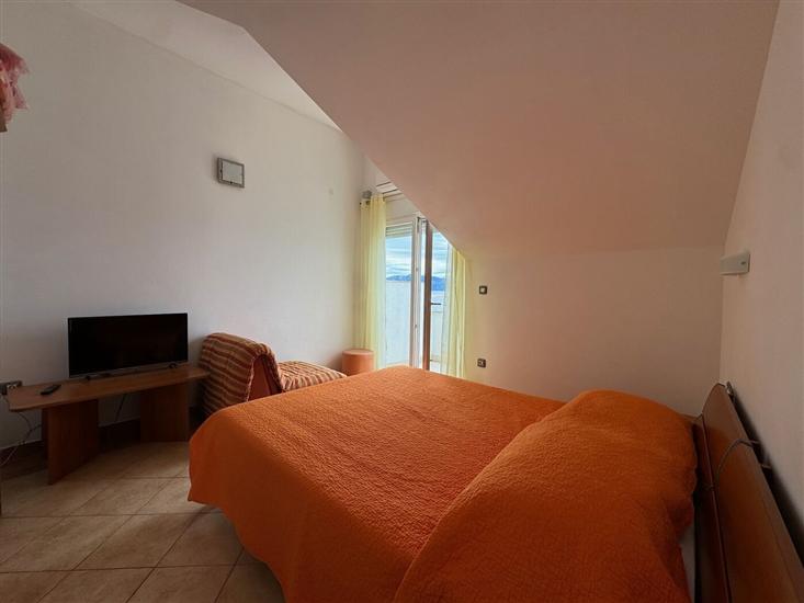 Apartment A1, for 3 persons