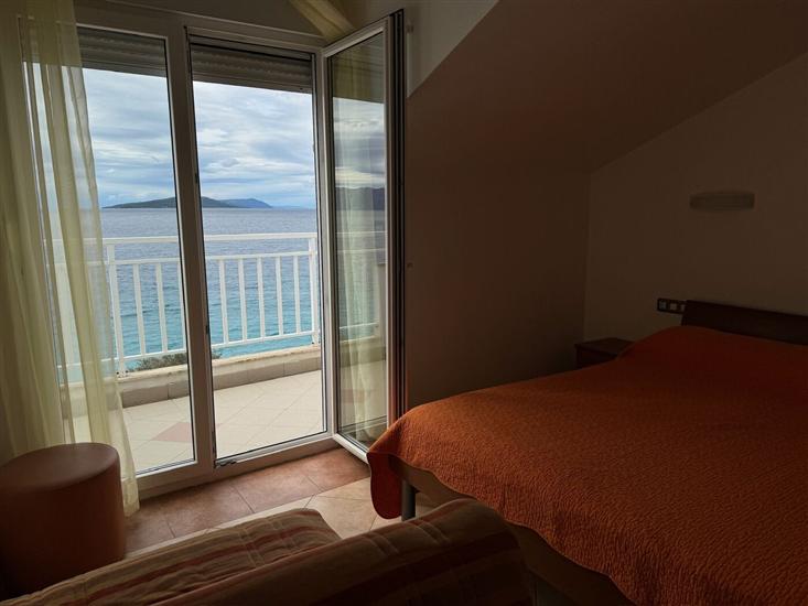 Apartment A1, for 3 persons