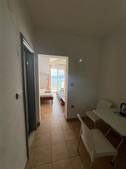 Apartment A2, for 3 persons