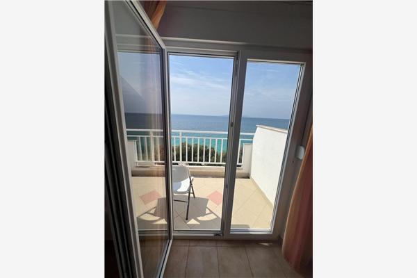 Apartment A2, for 3 persons